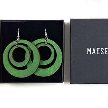 Katso kuvagalleriassa, Tyylikkäät korulahjat