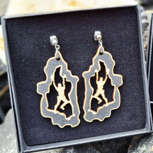 Katso kuvagalleriassa, Kiipeilijä-korut