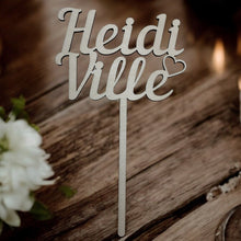 Katso kuvagalleriassa, hääkakun koriste nimellä