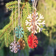 Katso kuvagalleriassa, Puiset joulutähtipallot