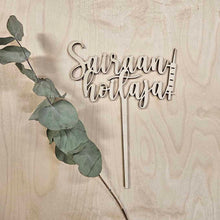 Katso kuvagalleriassa, sairaanhoitajalle kakunkoriste valmistujaisiin, sairaanhoitaja, kakkukoriste sairaanhoitajalle, valmistujaiskakku