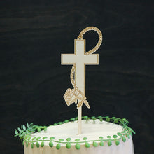 Katso kuvagalleriassa, kaunis kakkukoriste rippikakkuun, konfirmaatiojuhla, ripille pääsy, rippijuhla kakku, kakunkoriste