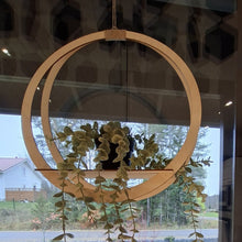 Katso kuvagalleriassa, Lyhty- ja kukka-amppeli