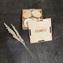 Katso kuvagalleriassa, kotimainen ja ekologinen lahja lapselle, lahja kummilapselle, puinen muistipeli