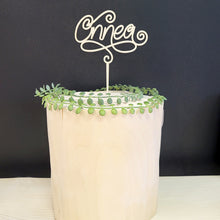 Katso kuvagalleriassa, hieno puinen koriste kakkuun, onnea koriste kakun päälle, puinen kakkukoriste, hieno kakun koriste