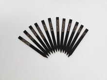 Katso kuvagalleriassa, Yrttitikut