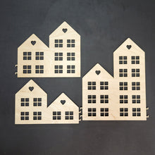 Katso kuvagalleriassa, puinen talokoriste