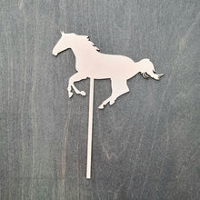 Katso kuvagalleriassa, Kuviollinen kakkukoriste