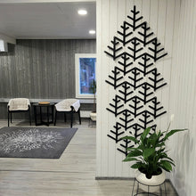 Katso kuvagalleriassa, metsä_puinen_tilanjakaja_toimiston_sisustus