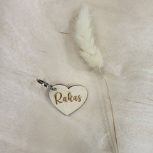 Katso kuvagalleriassa, rakas avaimenperä on sydämen mallinen avaimenperä rakkaalle