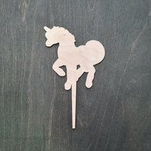 Katso kuvagalleriassa, Kuviollinen kakkukoriste