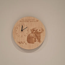 Katso kuvagalleriassa, Puinen kello, Kettu tai Pupu
